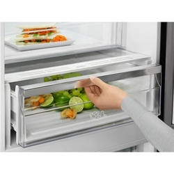 ELECTROLUX LNC7ME32X3